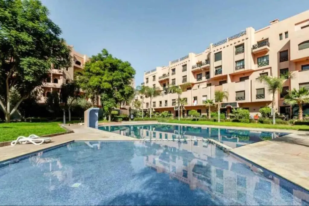 아파트 Appartement 5 Piscines Fitness 마라케시